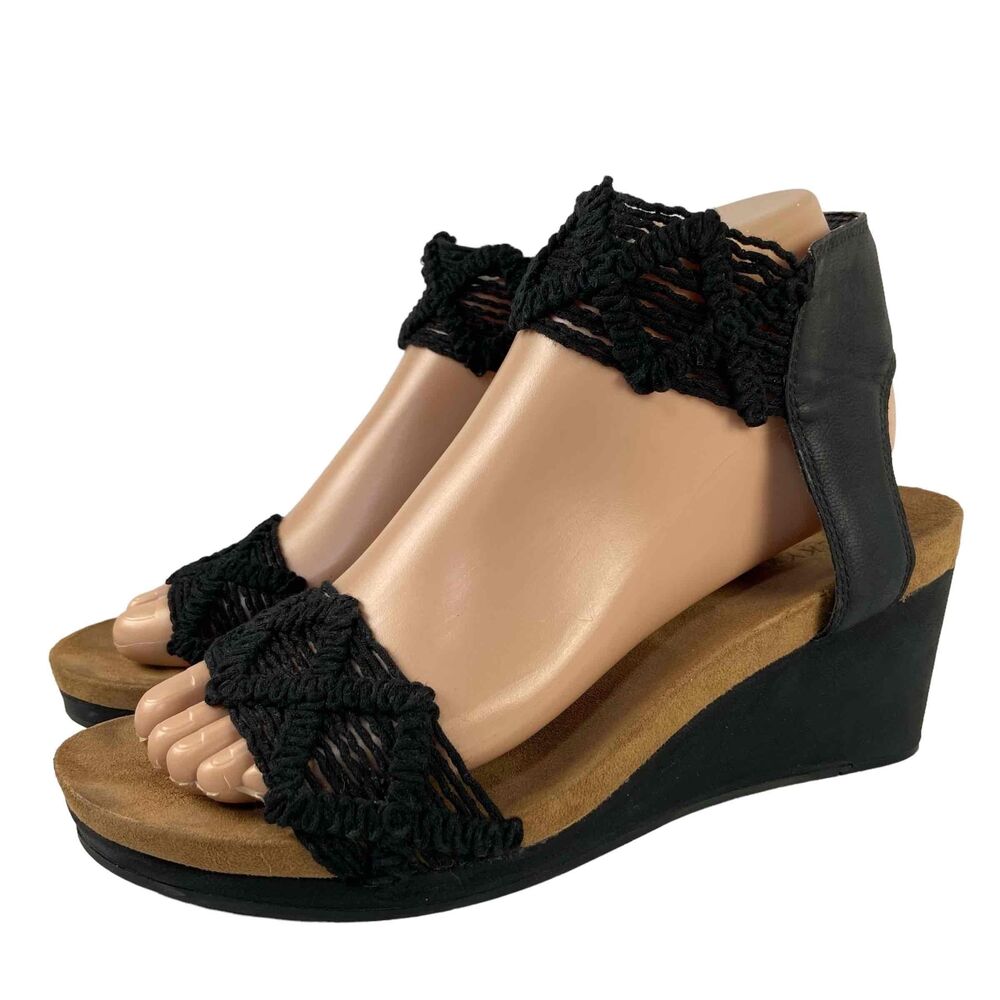 Lucky Brand Womens Size 7.5 Black Wedge Sandals Open Toe Crochet Ankle Strap